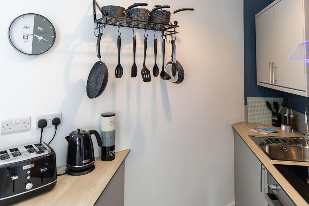 Immaculate Ground Floor Flat - Families Apartamento